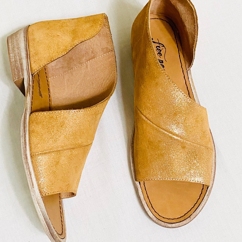Free People wrap around leather sandals rose gold! - Picture 4 of 7
